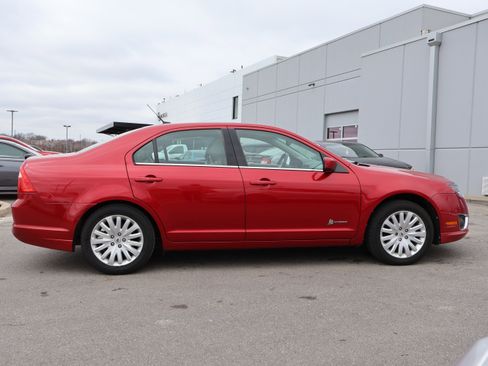 Used 2012 Ford Fusion Hybrid image 6