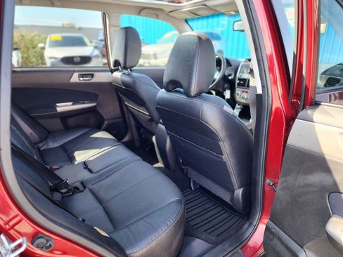 Used 2009 Subaru Forester 2.5X Limited AWD/4WD image 24