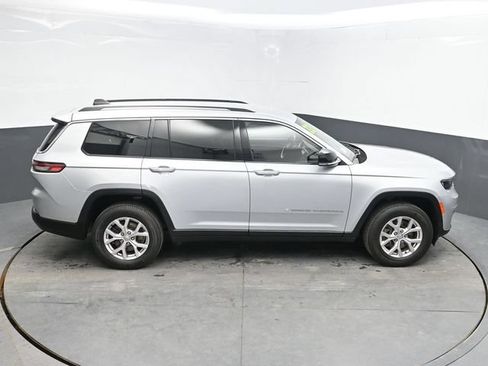 Used 2022 Jeep Grand Cherokee L Limited AWD/4WD image 31