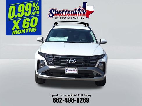 Used 2026 Hyundai Tucson SEL FWD image 2