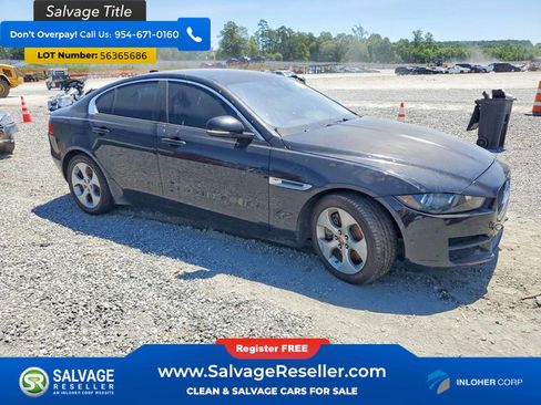 Used 2017 Jaguar XE RWD image 5