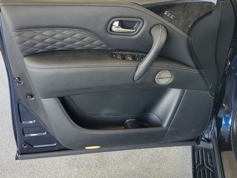 Used 2021 INFINITI QX80 Sensory w/ All-Season Package RWD image 15