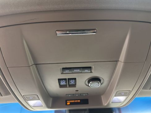 Used 2016 GMC Yukon Denali w/ Open Road Package image 42