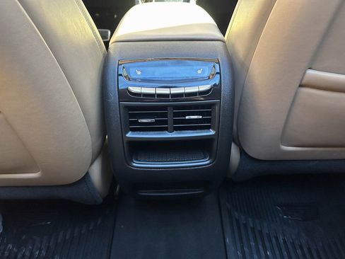 Used 2020 Cadillac XT5 Sportv w/ Platinum Package image 34