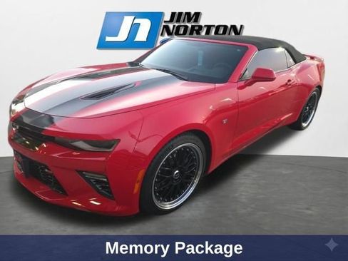 Used 2016 Chevrolet Camaro SS RWD image 4