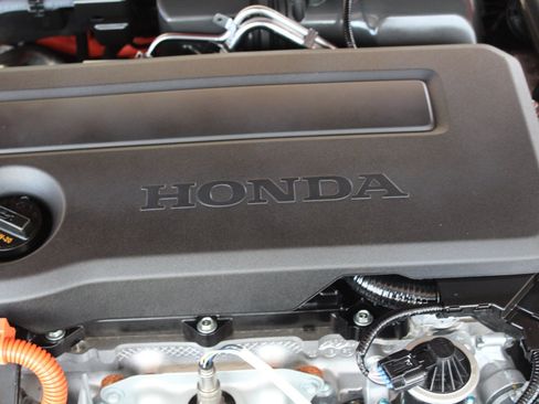 Used 2025 Honda Civic Sport image 19