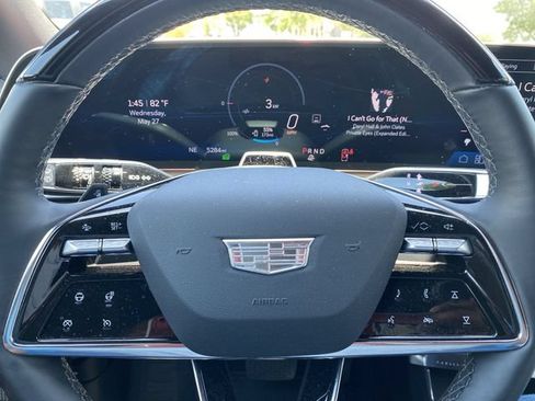 Certified 2026 Cadillac Lyriq Premium Sport AWD/4WD image 22