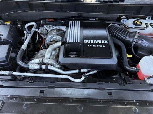 Certified 2023 Chevrolet Silverado 1500 High Country w/ High Country Premium Package image 26