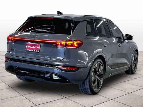 Used 2025 Audi SQ6 e-tron Prestige w/ Black Edition One AWD/4WD image 14
