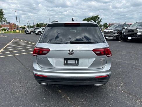 Used 2021 Volkswagen Tiguan SEL AWD/4WD image 10