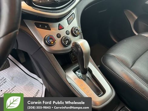 Used 2017 Chevrolet Sonic Premier image 20