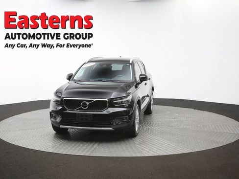 Used 2022 Volvo XC40 T5 Momentum AWD/4WD image 53