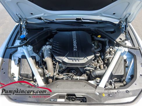 Used 2022 Genesis G70 3.3T w/ Sport Advanced Package AWD/4WD image 14