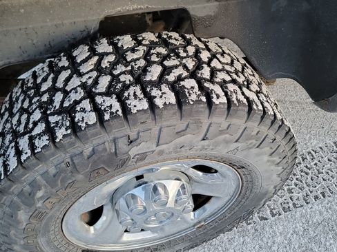 Used 2007 Dodge Ram 2500 Truck SLT w/ Light Group image 9