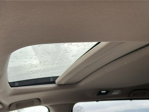 Used 2023 Honda Odyssey EX-L image 10