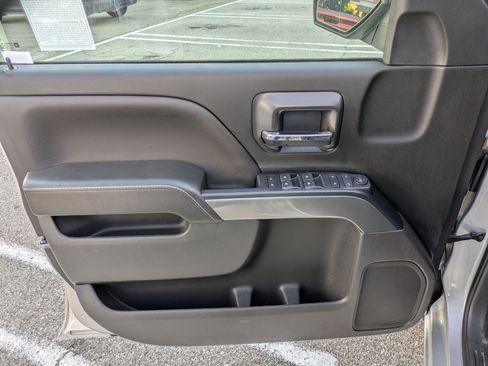 Used 2018 Chevrolet Silverado 1500 LT w/ All Star Edition image 10