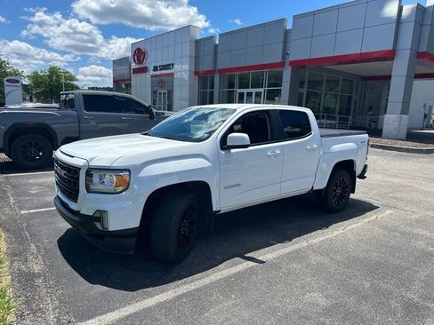 Used 2022 GMC Canyon Elevation w/ Elevation Premium Package AWD/4WD image 1