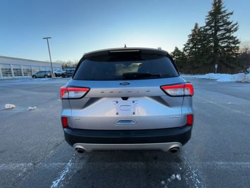 Certified 2022 Ford Escape SE w/ Convenience Package image 8