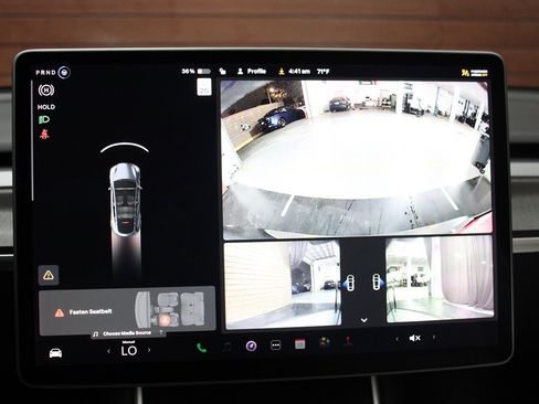 Used 2020 Tesla Model Y Long Range image 50