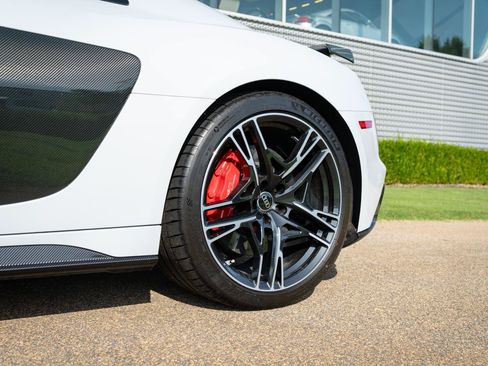 Certified 2023 Audi R8 V10 performance AWD/4WD image 22