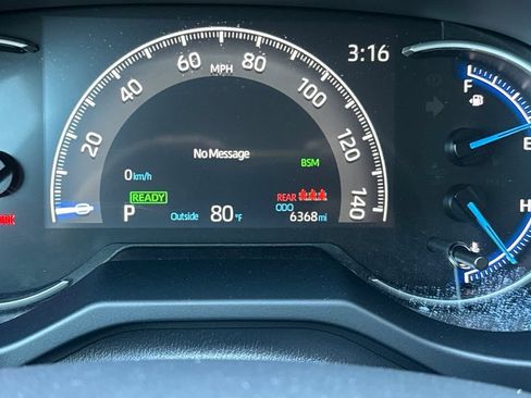 Certified 2025 Toyota RAV4 XLE AWD/4WD image 25