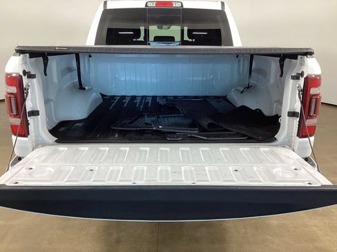 Used 2023 RAM 1500 Limited w/ Body Color Bumper Group AWD/4WD image 8