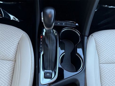 Used 2023 Buick Encore GX Essence w/ Experience Buick Package image 21