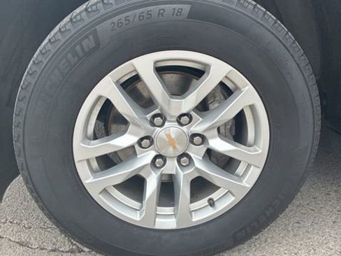 Used 2024 Chevrolet Tahoe LT AWD/4WD image 9
