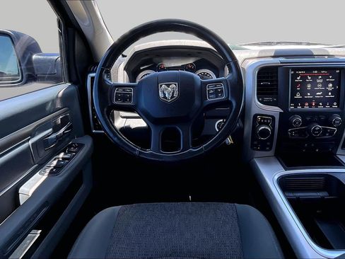 Used 2018 RAM 1500 Big Horn AWD/4WD image 5