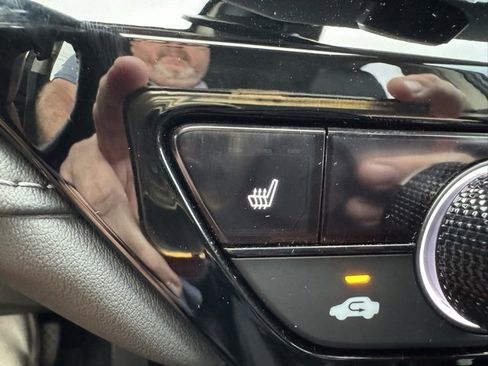 Used 2023 Honda Accord EX-L image 11