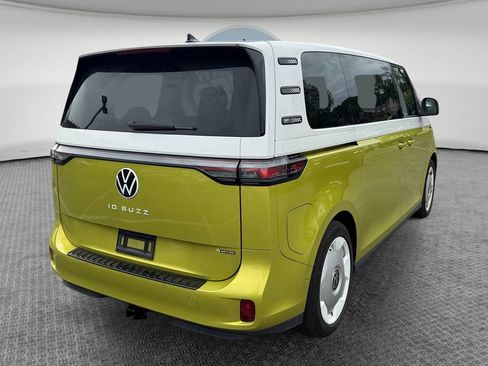 Used 2025 Volkswagen ID. Buzz 1st Edition AWD/4WD image 3
