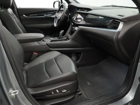 Certified 2023 Cadillac XT6 Premium Luxury AWD/4WD image 35