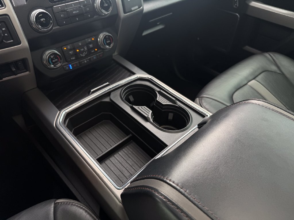 Used 2019 Ford F350 Platinum w/ Platinum Ultimate Package AWD/4WD image 28