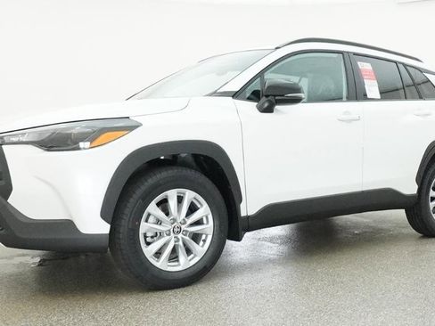 New 2026 Toyota Corolla Cross LE image 18