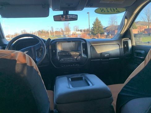 Used 2018 Chevrolet Silverado 3500 W/T w/ WT Convenience Package image 15