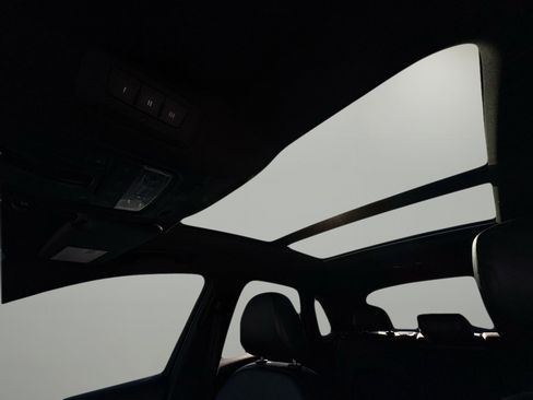 Used 2018 Audi Q3 2.0T Premium image 26