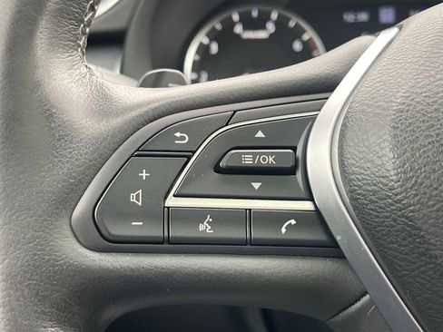 Used 2023 INFINITI QX50 Sport image 32