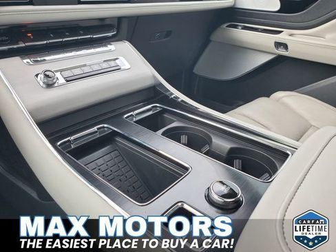 Used 2025 Lincoln Aviator Reserve w/ Luxury Package image 33
