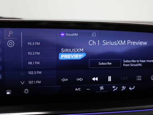 Used 2024 Buick Envision Preferred image 27