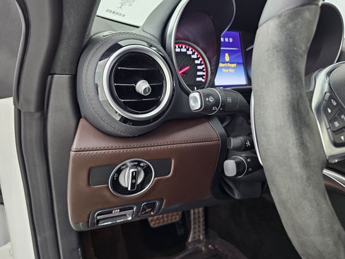 Used 2016 Mercedes-Benz AMG GT S image 7