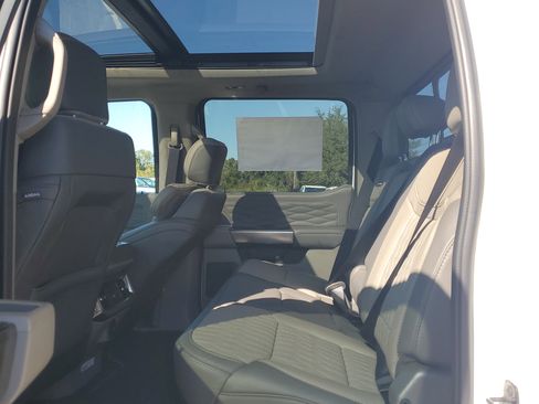 New 2026 Ford F450 Platinum w/ Platinum Plus Package image 11