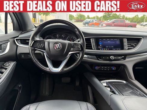 Used 2023 Buick Enclave Essence FWD image 25