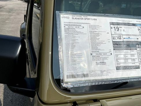 New 2025 Jeep Gladiator Sport image 37