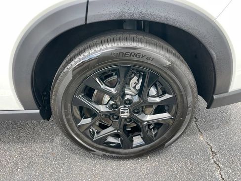 Certified 2025 Honda HR-V Sport image 42