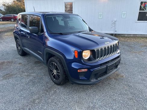Used 2019 Jeep Renegade Sport image 9