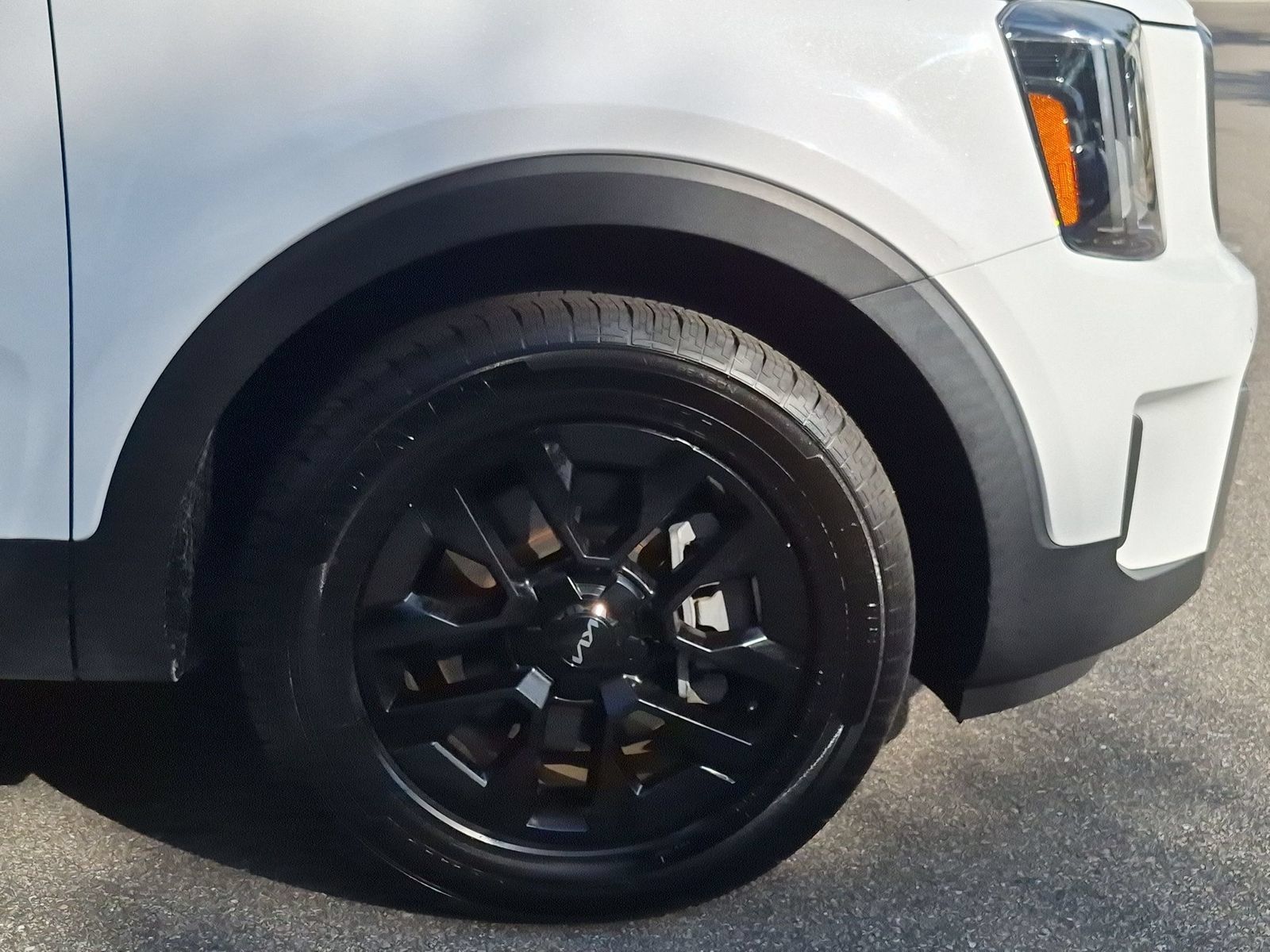 Used 2023 Kia Telluride SX X-Pro AWD/4WD image 10