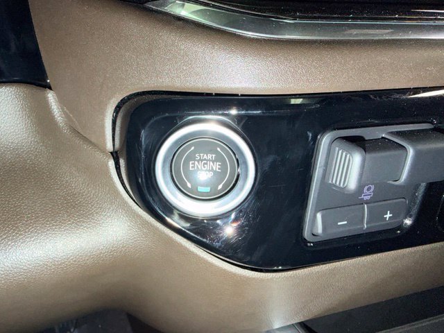 Certified 2023 Chevrolet Silverado 1500 LTZ w/ LTZ Premium Package AWD/4WD image 14