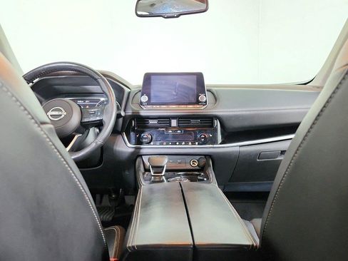 Used 2022 Nissan Rogue SL AWD/4WD image 21