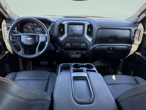 Used 2023 Chevrolet Silverado 1500 W/T w/ Trailering Package image 18