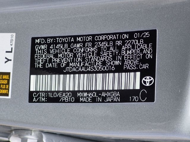 Certified 2025 Toyota Prius XLE FWD image 33
